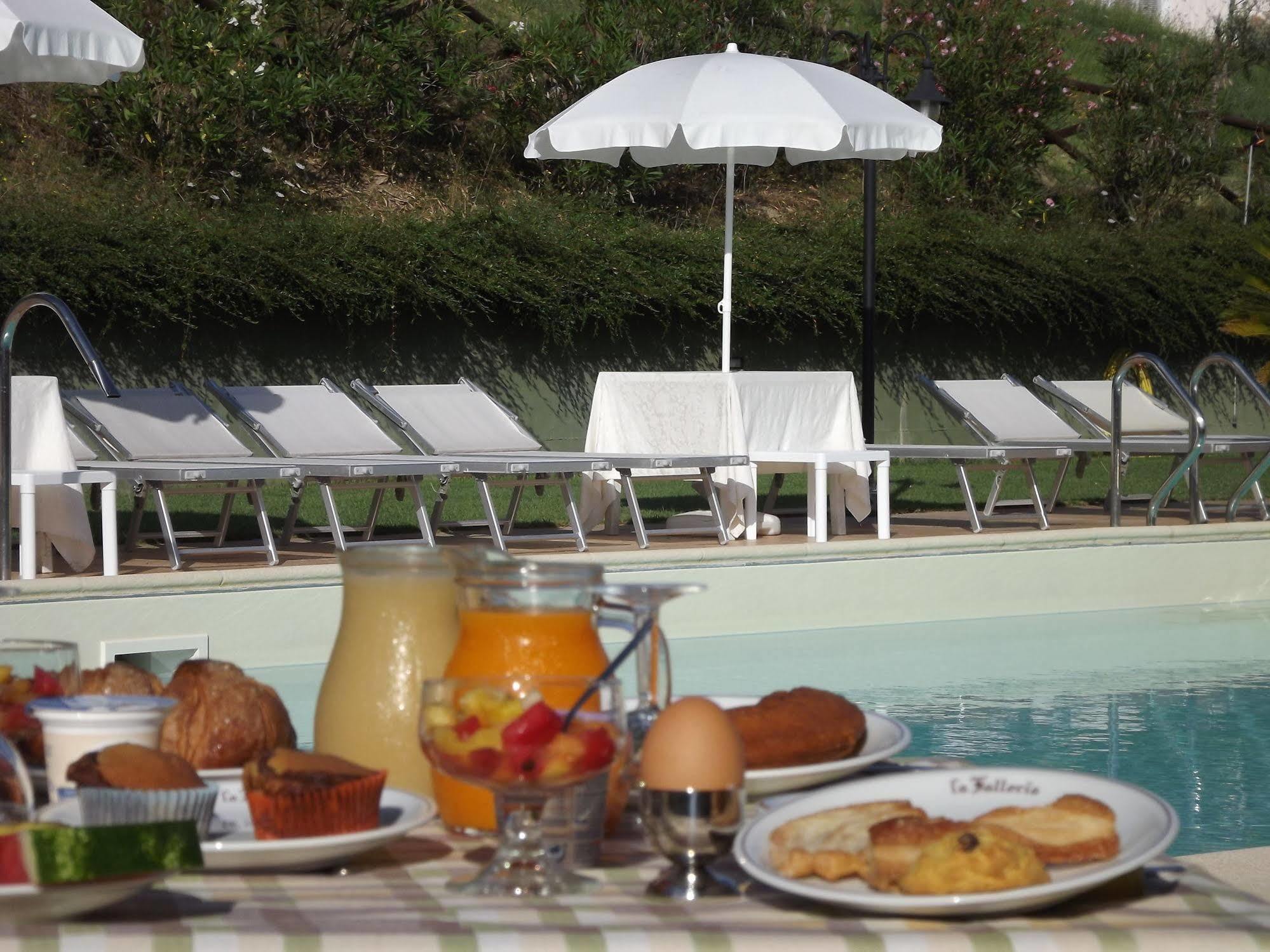Hotel La Fattoria San Giovanni Di Baiano 外观 照片